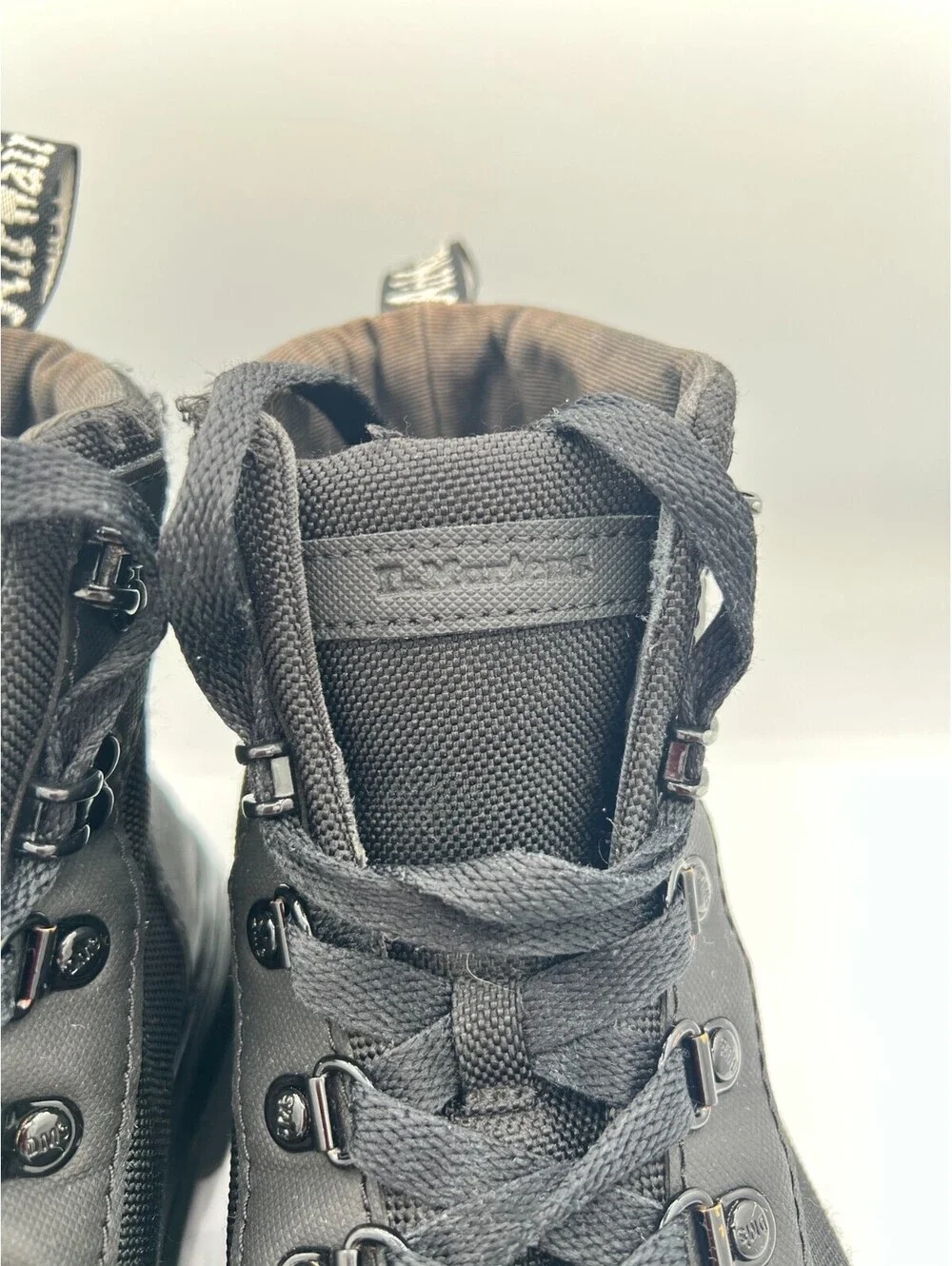 Dr. Martens Combs W Black Lace Up Combat Boots Women’s Size 7